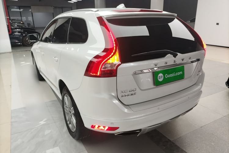 Used Volvo XC60 2016 T5 AWD Zhiyuan Edition Rear Left 45 Deg