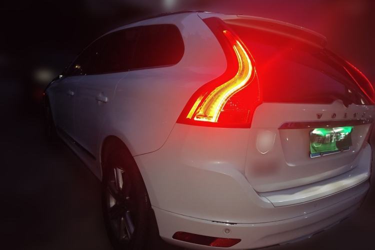 Used Volvo XC60 2016 T5 AWD Zhiyuan Edition Rear Left 45 Deg