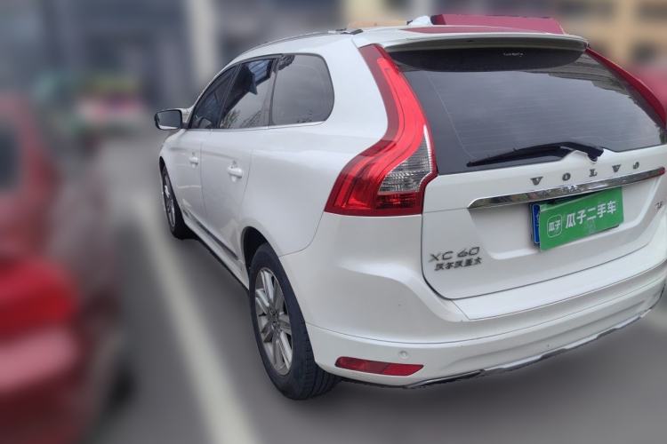 Used Volvo XC60 2016 T5 Smart Version Rear Left 45 Deg
