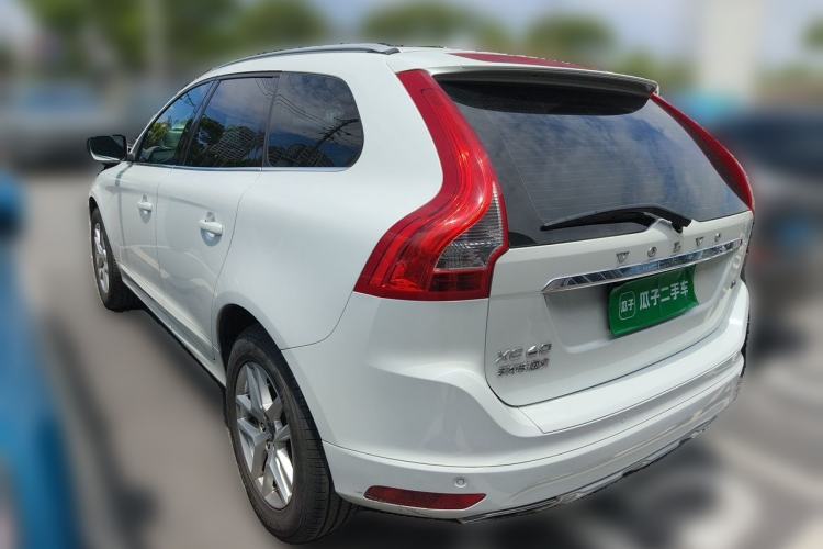 Used Volvo XC60 2016 T5 Smart Upgrade Model Rear Left 45 Deg
