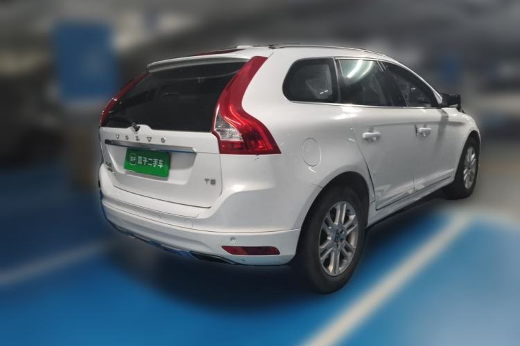 Used Volvo XC60 2016 T5 Smart Version Rear Right 45 Deg