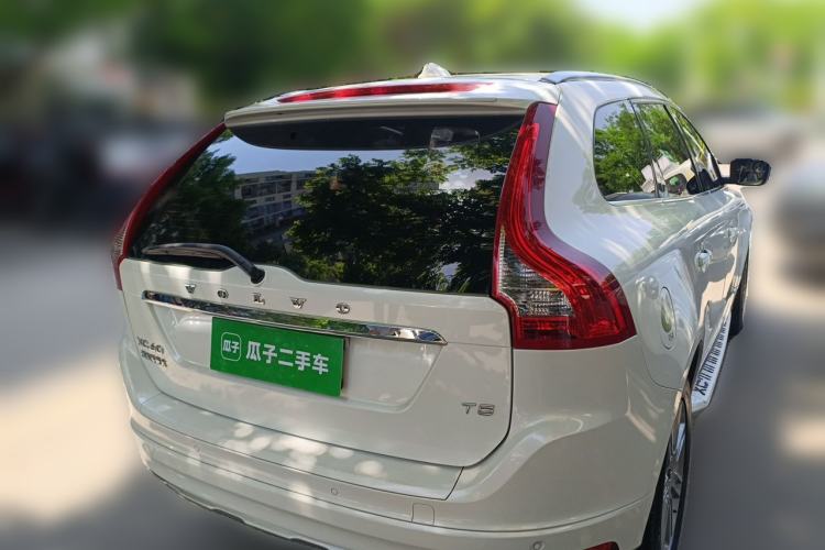Used Volvo XC60 2016 T5 Smart Version Rear Right 45 Deg