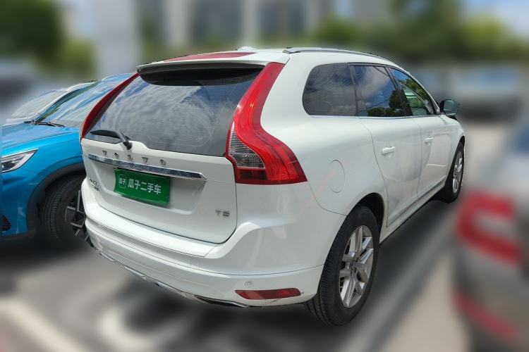 Used Volvo XC60 2016 T5 Smart Upgrade Model Rear Right 45 Deg