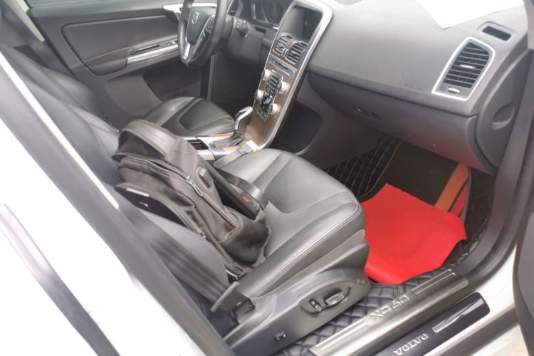 Used Volvo XC60 2016 T5 Smart Upgrade Model Right Front Seat