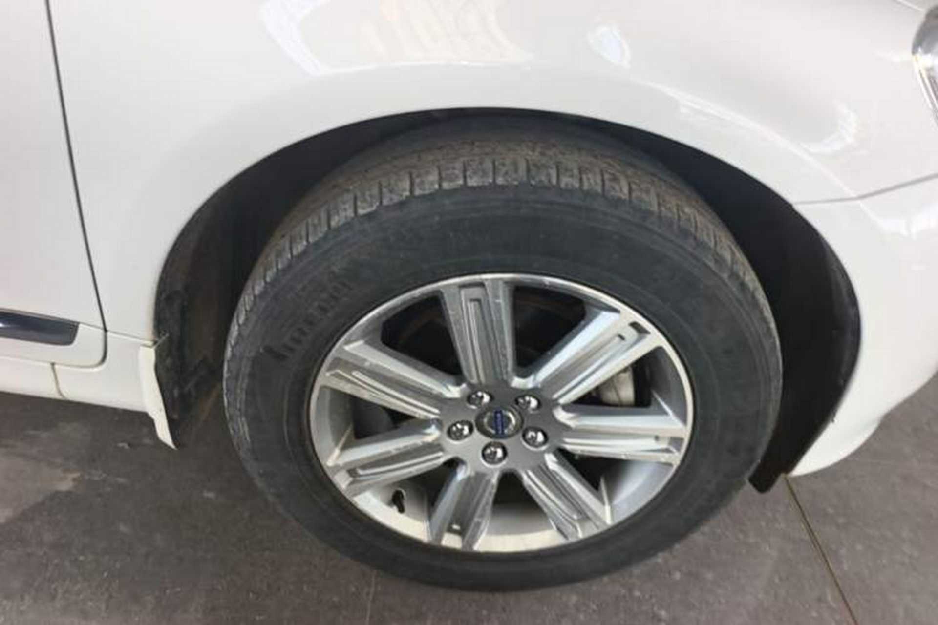 Used Volvo XC60 2016 T5 Smart Version Right Rear Wheel Hub