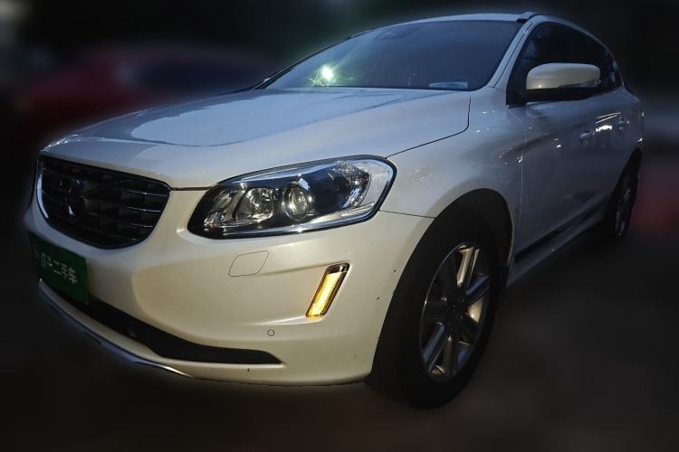 Used Volvo XC60 2016 T5 AWD Zhiyuan Edition Guazi used car, China used car export, Used car for sale, Used  cars, Cheapest cars for sale
