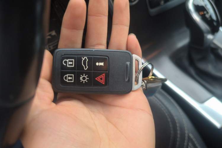 Used Volvo XC60 2016 T5 AWD Zhiyuan Edition Vehicle Key