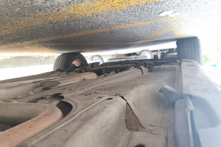 Used Volvo XC60 2016 T5 Smart Version Chassis Rear Left