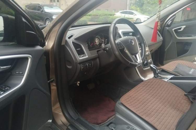 Used Volvo XC60 2016 T5 AWD Zhiyuan Edition Driver Seat