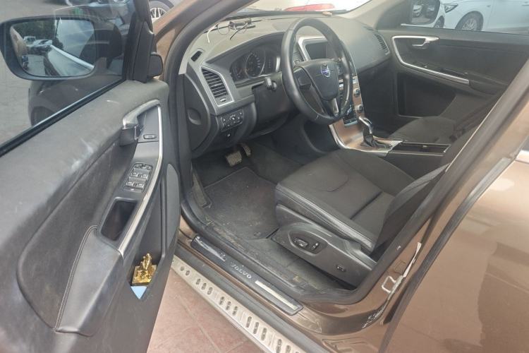 Used Volvo XC60 2016 T5 Smart Drive Edition Driver Seat