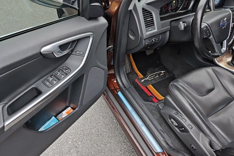 Used Volvo XC60 2016 T5 Smart Upgrade Model Driver Seat