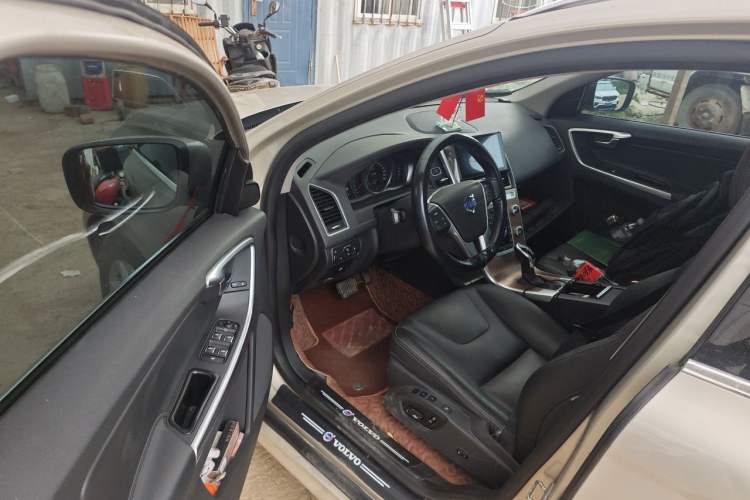 Used Volvo XC60 2016 T5 Smart Upgrade Model Driver Seat