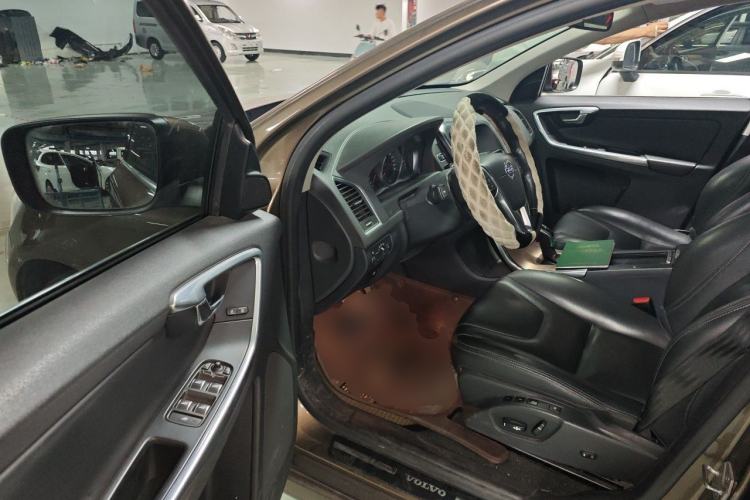 Used Volvo XC60 2016 T5 Smart Upgrade Model Driver Seat