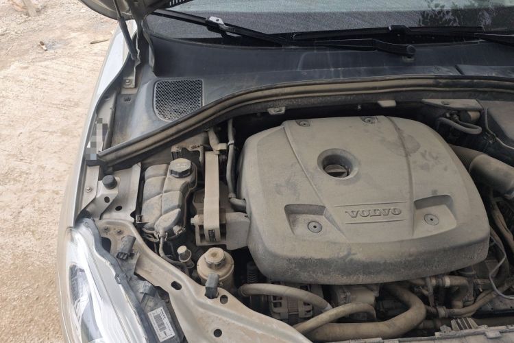 Used Volvo XC60 2016 T5 Smart Upgrade Model Engine Bay Right