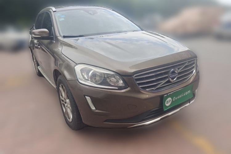 Used Volvo XC60 2016 T5 Smart Drive Edition Front Right 45 Deg