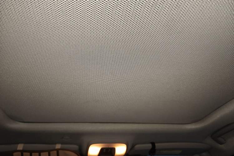 Used Volvo XC60 2016 T5 AWD Zhiyuan Edition Headliner