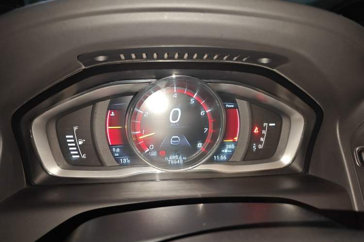 Used Volvo XC60 2016 T5 AWD Zhiyuan Edition Instrument Cluster