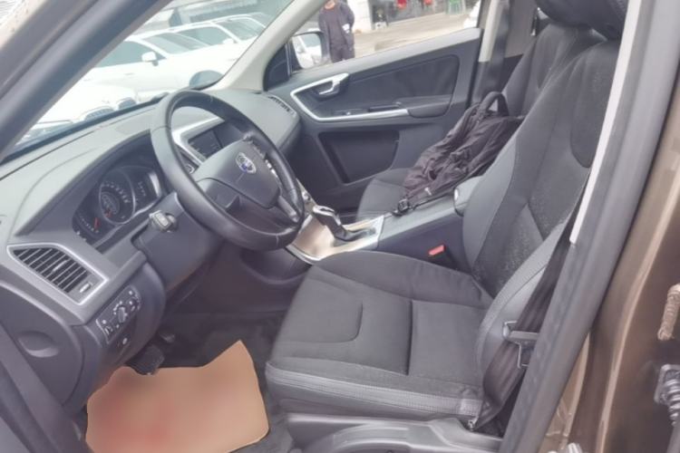 Used Volvo XC60 2016 T5 Smart Drive Edition Left Front Seat