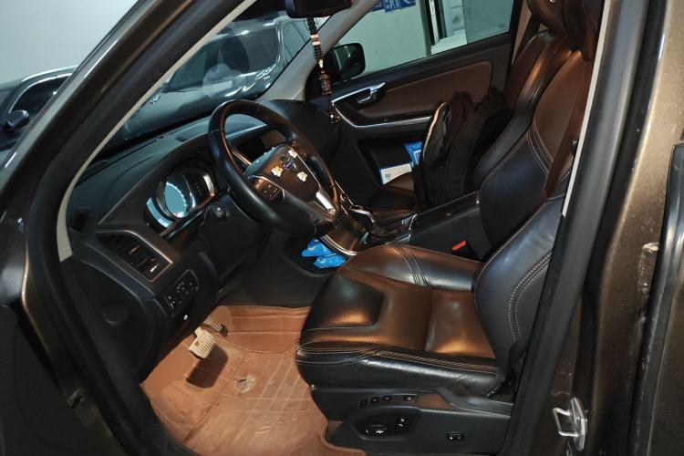 Used Volvo XC60 2016 T5 AWD Zhiyuan Edition Left Front Seat