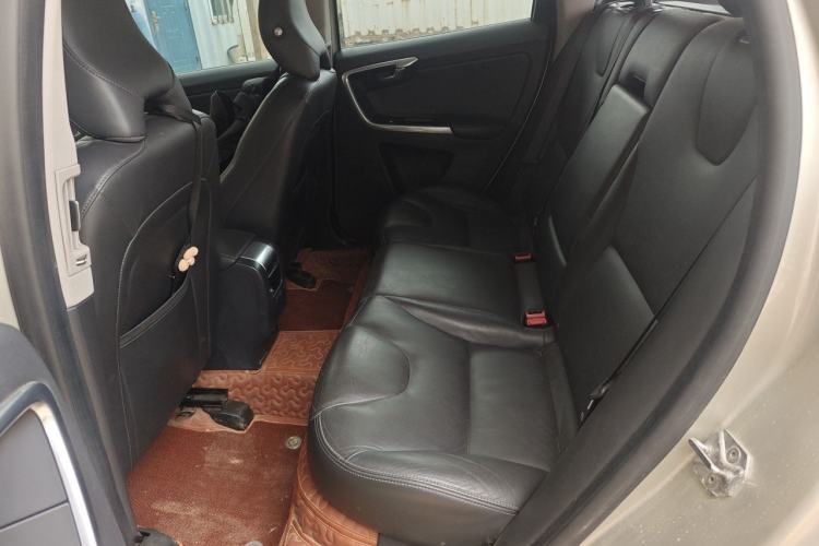 Used Volvo XC60 2016 T5 Smart Upgrade Model Left Rear Seat