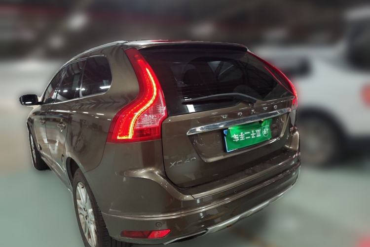 Used Volvo XC60 2016 T5 Smart Upgrade Model Rear Left 45 Deg