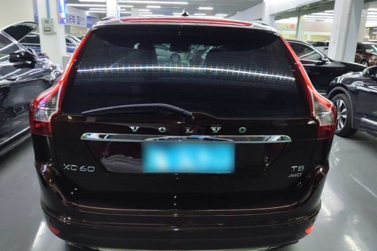 Used Volvo XC60 2016 T5 AWD Zhiyuan Edition Rear