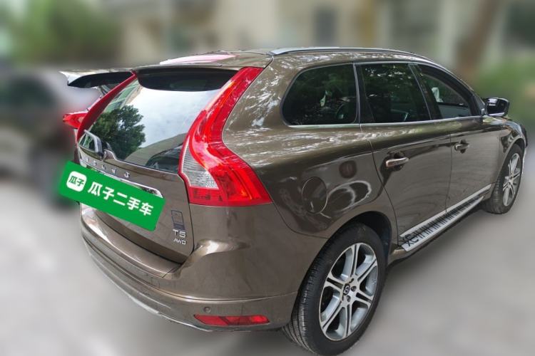 Used Volvo XC60 2016 T5 AWD Zhiyuan Edition Rear Right 45 Deg