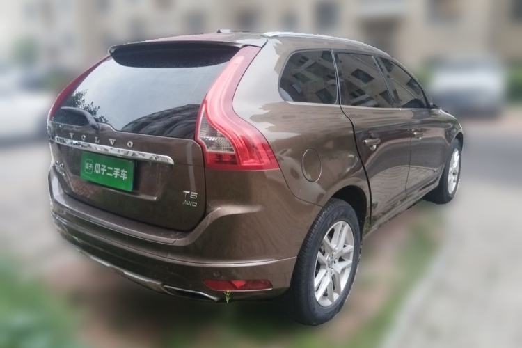 Used Volvo XC60 2016 T5 AWD Zhiyuan Edition Rear Right 45 Deg