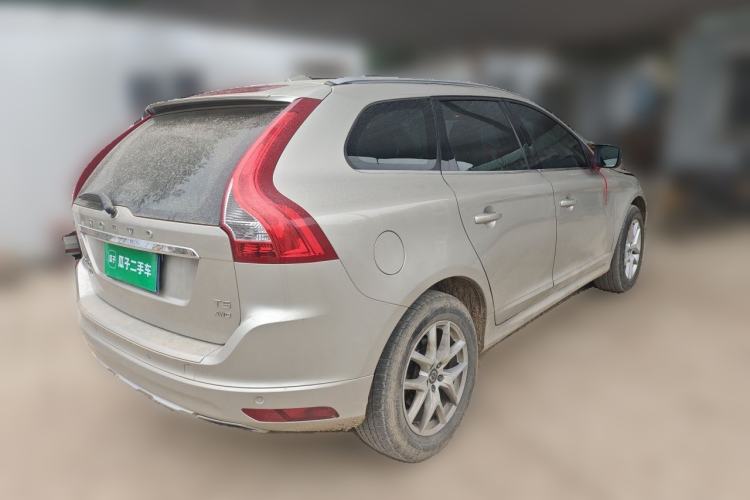 Used Volvo XC60 2016 T5 Smart Upgrade Model Rear Right 45 Deg
