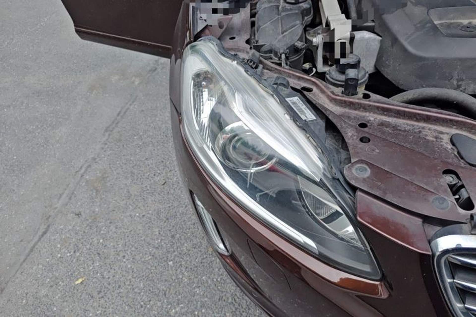 Used Volvo XC60 2016 T5 Smart Upgrade Model Right Front Headlight