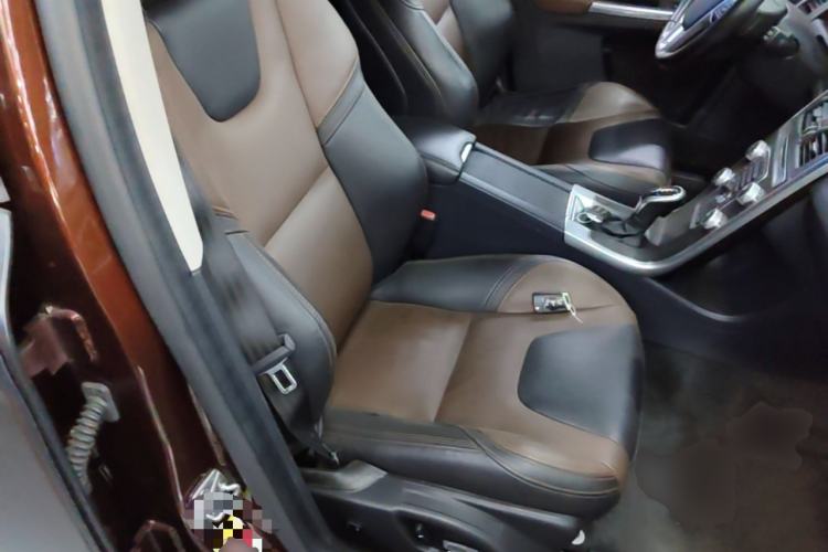 Used Volvo XC60 2016 T5 AWD Zhiyuan Edition Right Front Seat