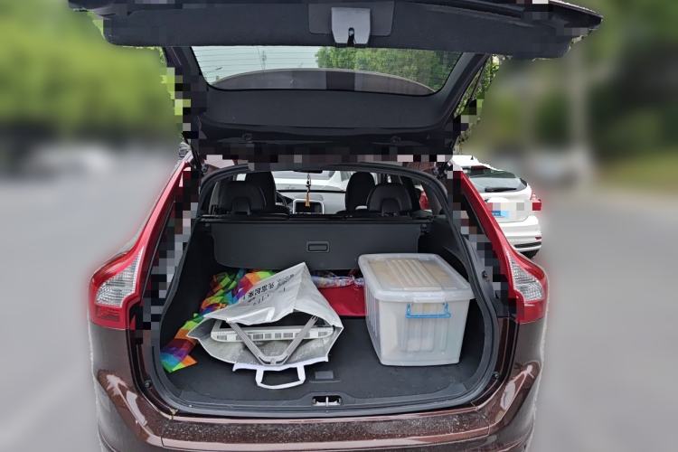 Used Volvo XC60 2016 T5 Smart Upgrade Model Trunk