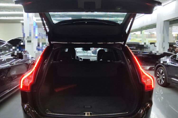Used Volvo XC60 2016 T5 AWD Zhiyuan Edition Trunk