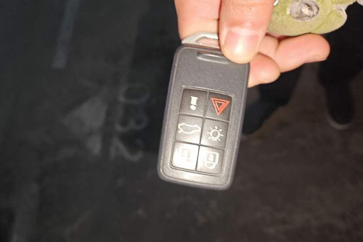 Used Volvo XC60 2016 T5 AWD Zhiyuan Edition Vehicle Key