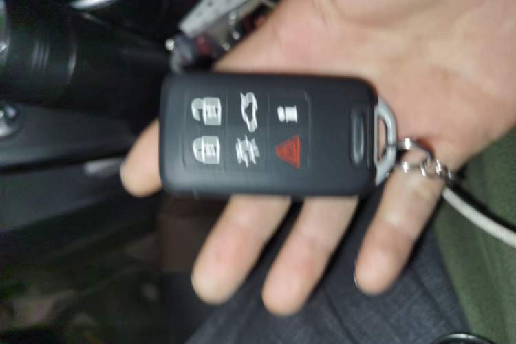 Used Volvo XC60 2016 T5 Smart Version Vehicle Key