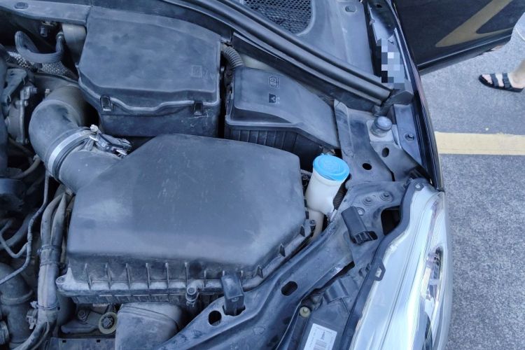 Used Volvo XC60 2017 T5 Smart Upgrade Edition Engine Bay Left