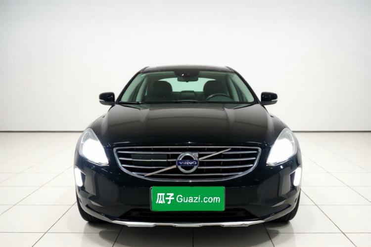Used Volvo XC60 2017 T5 AWD Smart Upgrade Edition Front