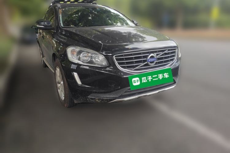 Used Volvo XC60 2017 T5 Smart Upgrade Edition Front Right 45 Deg