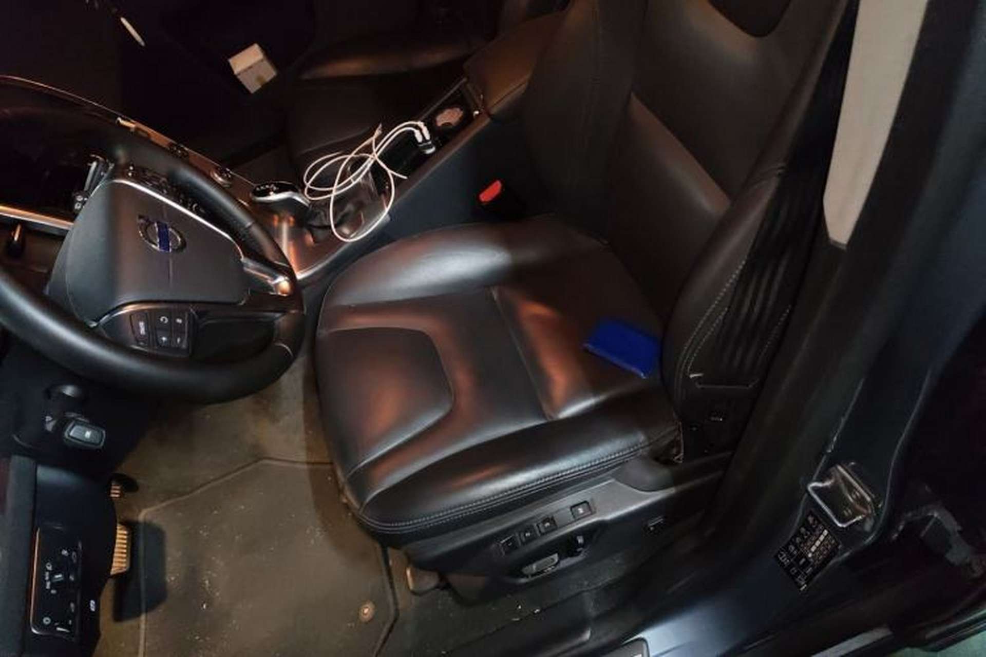 Used Volvo XC60 2017 T5 AWD Smart Upgrade Edition Left Front Seat