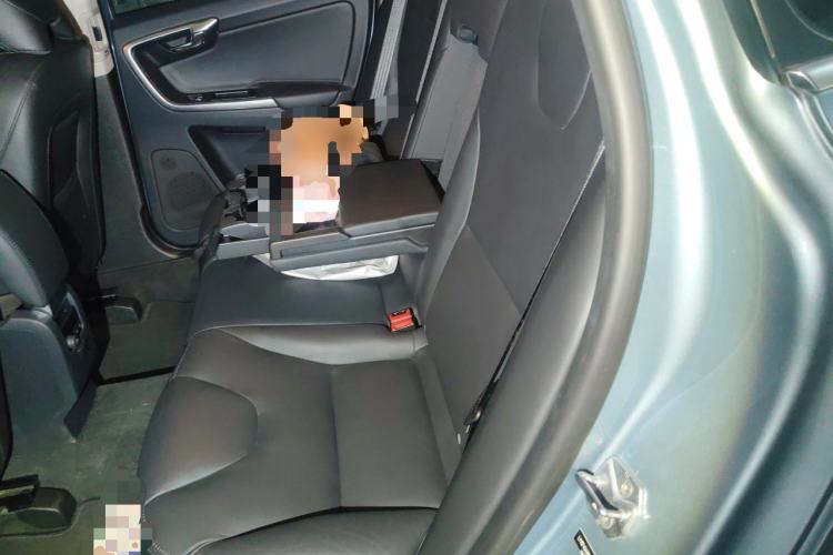 Used Volvo XC60 2017 T5 Smart Upgrade Edition Left Rear Seat