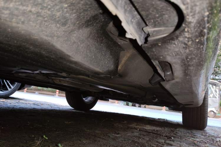 Used Volvo XC60 2017 T5 Smart Upgrade Edition Chassis Rear Right