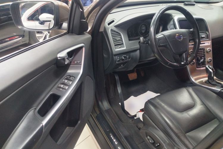 Used Volvo XC60 2017 T5 Smart Upgrade Edition Driver Seat
