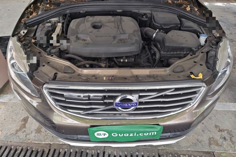 Used Volvo XC60 2017 T5 AWD Smart Range Edition Engine Bay
