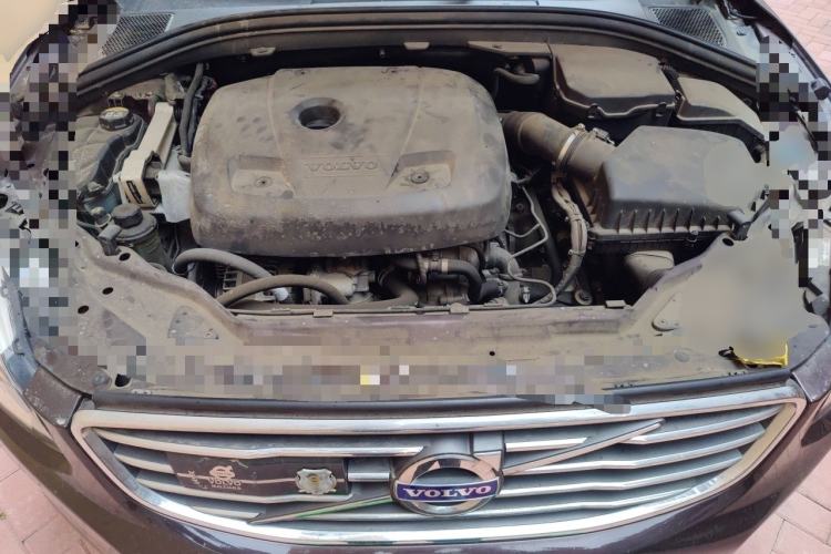 Used Volvo XC60 2017 T5 AWD Smart Range Edition Engine Bay