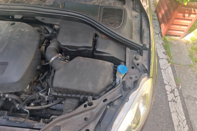 Used Volvo XC60 2017 T5 Smart Upgrade Edition Engine Bay Left