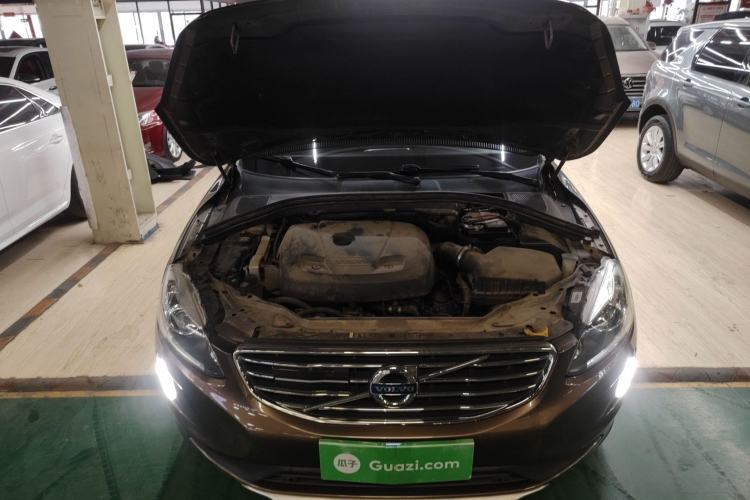 Used Volvo XC60 2017 T5 AWD Smart Range Edition Engine Bay