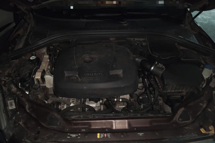 Used Volvo XC60 2017 T5 Smart Upgrade Edition Engine Bay