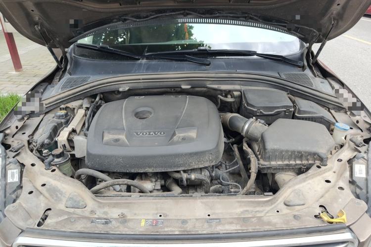Used Volvo XC60 2017 T5 AWD Smart Range Edition Engine Bay