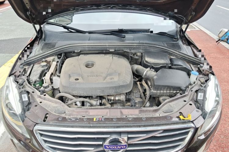 Used Volvo XC60 2017 T5 Smart Upgrade Edition Engine Bay