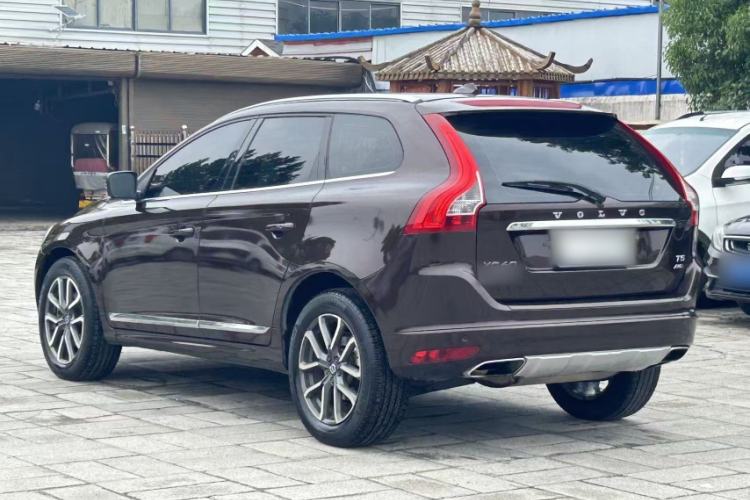 Used Volvo XC60 2017 T5 AWD Smart Drive Edition Exterior 4